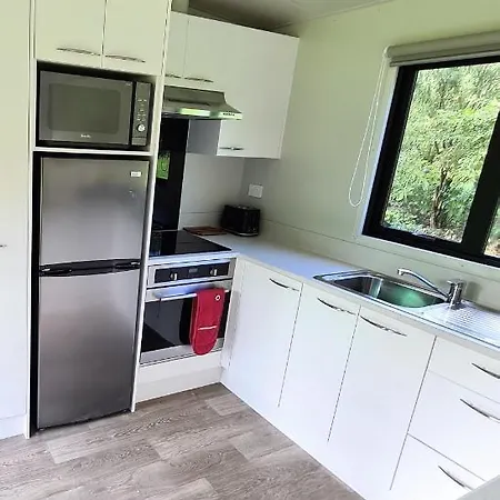 Private Country Cottage Paraparaumu Exterior photo