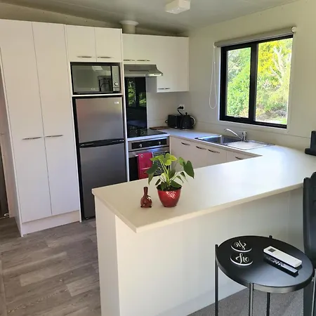 Private Country Cottage Paraparaumu Exterior photo